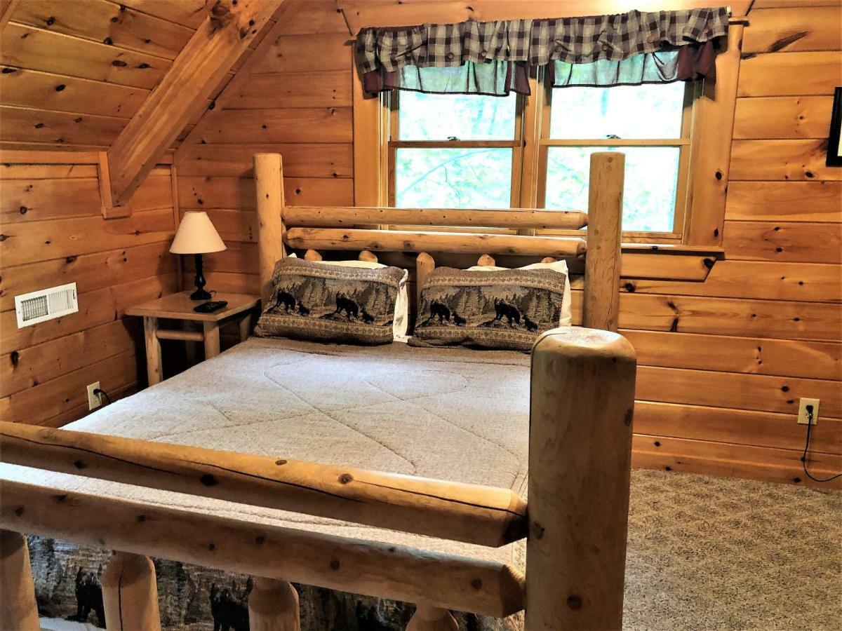 Bear Pleasures Cabin Villa Gatlinburg Exterior foto